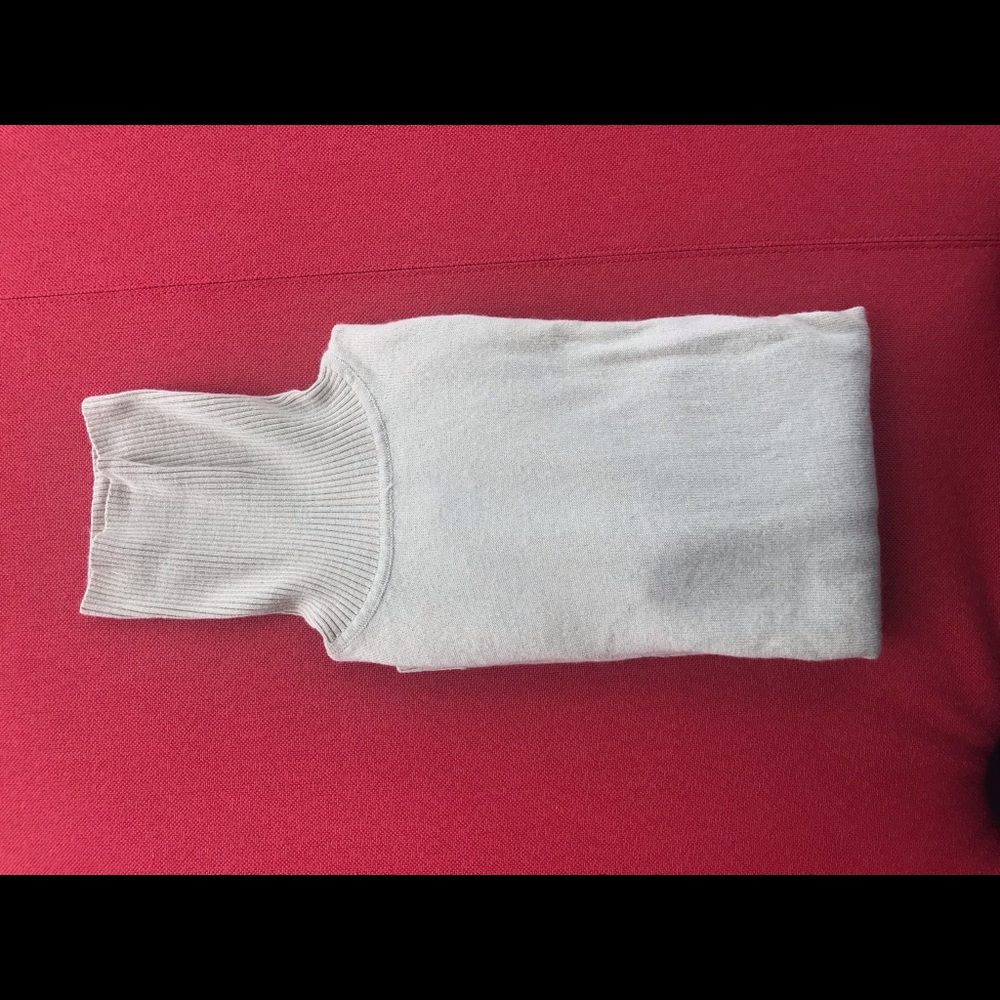 Turtle neck sweater - Picture 4 of 5